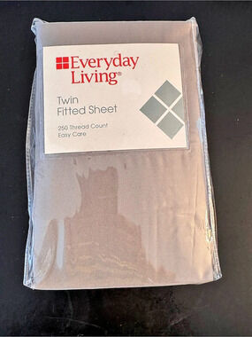 Everyday Living Twin Fitted Sheet Cloudburst Gray 250 Thread Count NEW